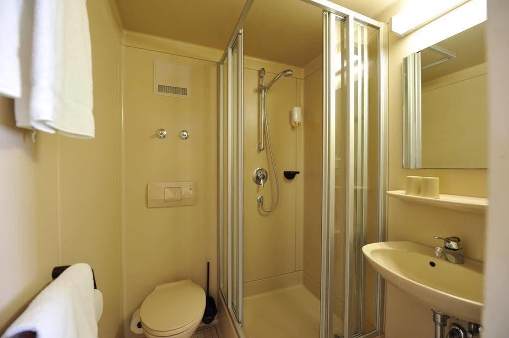 Hotel Gasthof Stift Линдау Экстерьер фото